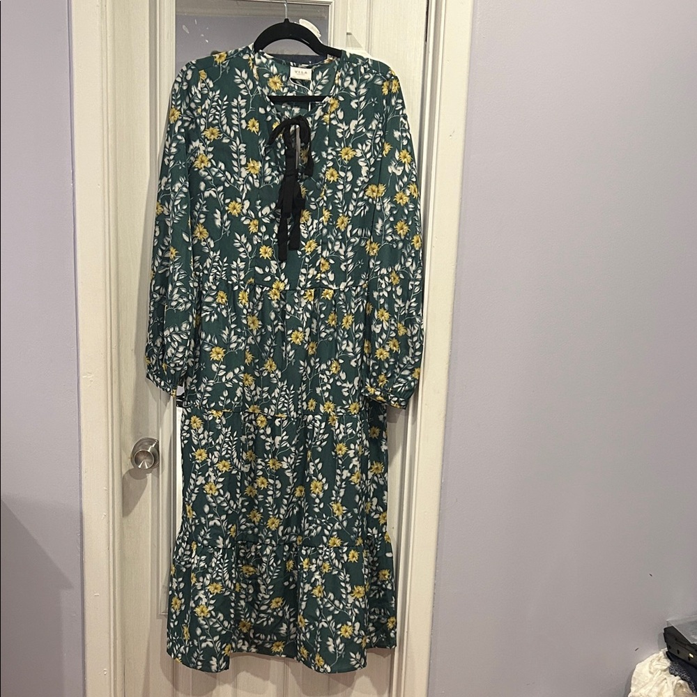 VILA long sleeve Floral Green Dress with Yellow Accents.